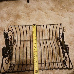 RARE VINTAGE ONE OF A KIND ROOSTER IRON DISH DRAIN.